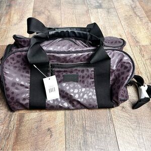Vooray leopard small gym bag